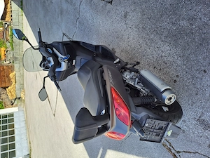 Yamaha X-Max 250 Bild 5