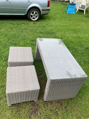 garten tisch mit stühle Bild 2