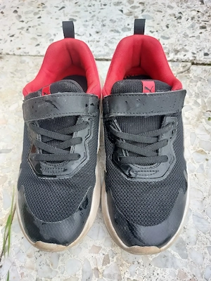 Puma Turnschuhe Jungs Gr. 35