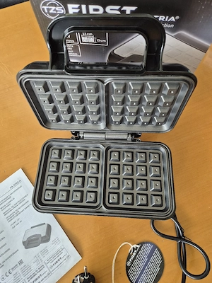 Waffeleisen   Waffle Maker NEU Bild 4