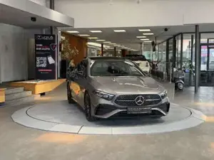 Mercedes-Benz A Bild 3