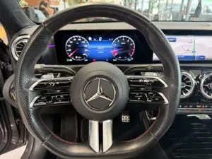 Mercedes-Benz A Bild 12