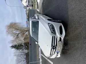 Mercedes C180 Avantgarde Automatik  Bild 4
