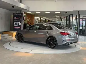 Mercedes-Benz A Bild 8