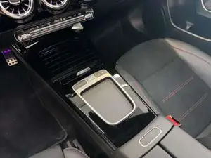 Mercedes-Benz A Bild 17