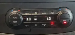 Mercedes-Benz  Bild 16