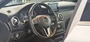 Mercedes-Benz A 180 Bild 11