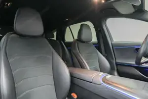 Mercedes-Benz E 300 de 4MATIC mit EQ Hybrid Technologie T-Modell Bild 9