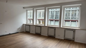 Neu sanierte 98 m  Wohnung im Zentrum von Bludenz, Erstbezug mit Lift. Bild 2