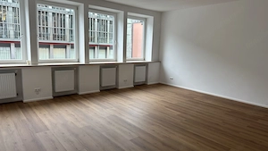 Neu sanierte 98 m  Wohnung im Zentrum von Bludenz, Erstbezug mit Lift. Bild 3