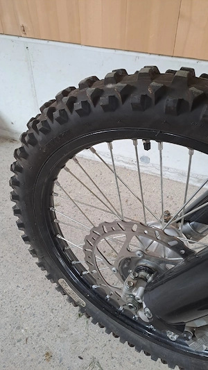 Kawasaki KX250F Bild 4