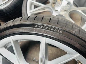 Japan Racing JR42 8,5J x 19 Zoll ET45 5x112 mit Sommerreifen Bild 7