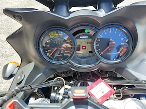 Suzuki VStrom 650 Bild 2