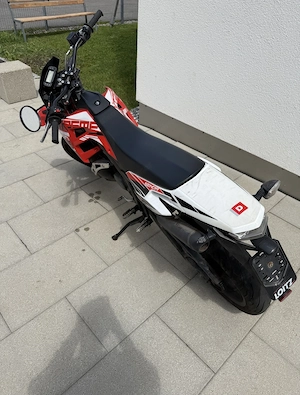 Derbi Senda DRD X-Treme SM (Bj. 2019) Bild 3