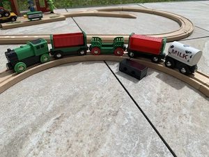 BRIO - Holzeisenbahn - viele Extras Bild 2