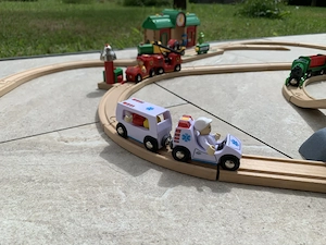 BRIO - Holzeisenbahn - viele Extras Bild 5
