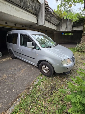 Vw caddy 1.9  Bild 5