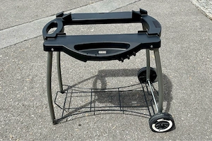 Weber Q 1000 Gasgrill mit Wagen und Abdeckung Bild 4