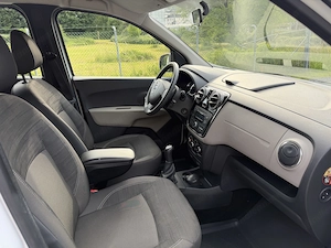 Dacia Lodgy Benzin 7 Sitzer TÜV NEU ARBÖ 1.Besitz Bild 5