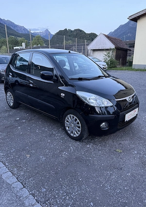 Hyundai i10 1,1 MPI  Neu Vorgeführt Zahnriemen erneuert  Bild 3
