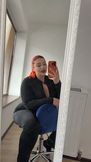 Hallo Leute, Ich bin Valeria Bild 3