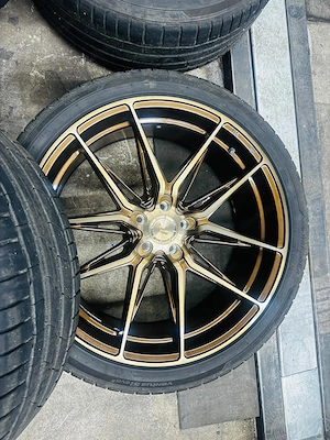 Japan Racing JR44 21 Zoll 5x108 Mustang Mach-E mit Hankook + RDKS Alufelgen + Sommerreifen Bild 8