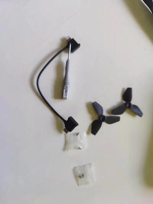 DJI Neo Fly More Combo mit 3 Akkus, Koffer & viel Zubehör, wie neu Bild 2