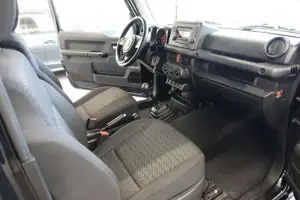 Suzuki Jimny Bild 11
