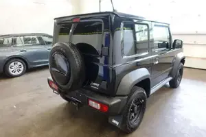 Suzuki Jimny Bild 14