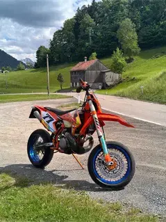 Ktm EXC 300 Six days Bild 2