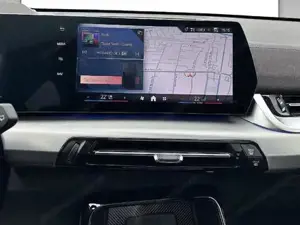 BMW iX1 xDrive30 U11 XE2 M Sportpaket Head-Up DAB Bild 9