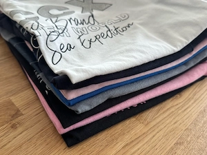 10 Marken-Shirts für Frauen Bild 2