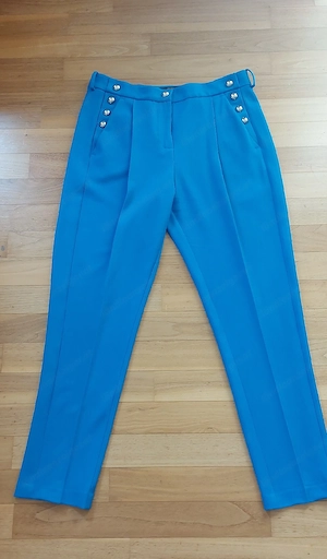 Hose mit Bügelfalte  Bild 2
