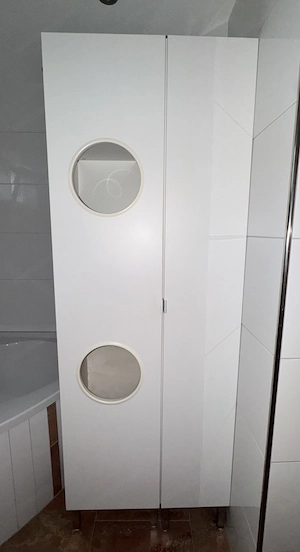 Badezimmerschrank IKEA