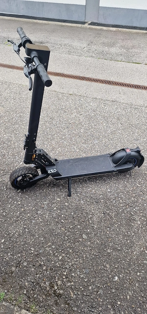 Elektroroller Bild 2