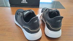 Adidas  EQ19 RUN Größe 38  Neu-ungetragen Bild 2