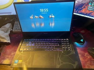 MSI Cyborg gaming Laptop Bild 3