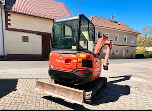 Minibagger Kubota KX-030 Bild 3