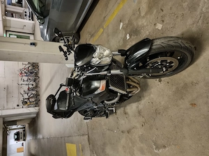 Suzuki GSR 600 Motorrad - Naked Bike Bild 3