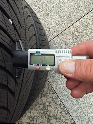 VW ID.4 Alufelgen auf Winterreifen Bild 10