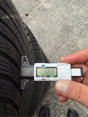 VW ID.4 Alufelgen auf Winterreifen Bild 9