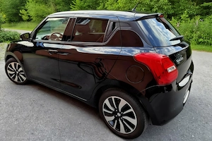 Suzuki Swift 1.0 DITC Hybrid flash_ gepflegtes Garagenauto_ Privatverkauf_ nationaler Code 242005 Bild 2