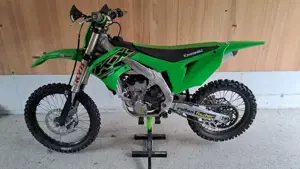 Kawasaki KX250F Bild 2