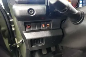 Suzuki Jimny Bild 11