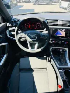 Audi Q3 Bild 9
