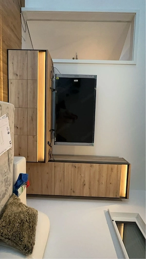 Lowboard & Schrank