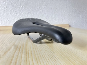 Fahrradsattel Carbon Herren 134 gr NEU Bild 5