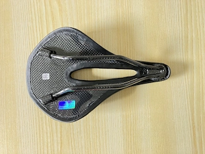Fahrradsattel Carbon Herren 134 gr NEU Bild 2