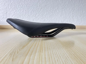 Fahrradsattel Carbon Herren 134 gr NEU Bild 4