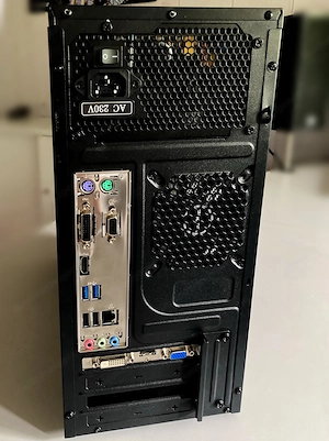 Computer - CPU Tower Bild 2
